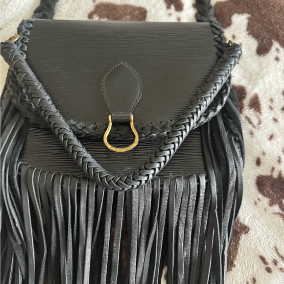 Black Louis Vuitton fringe St.Cloud GM with braided strap, shorty strap, & charm - Picture 3 of 16